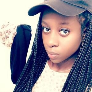 Meet your Posher, Dorcas